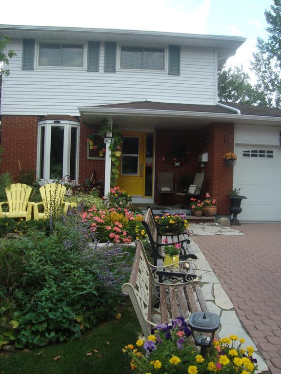 Paddington Place Bed & Breakfast Oshawa Eksteriør billede
