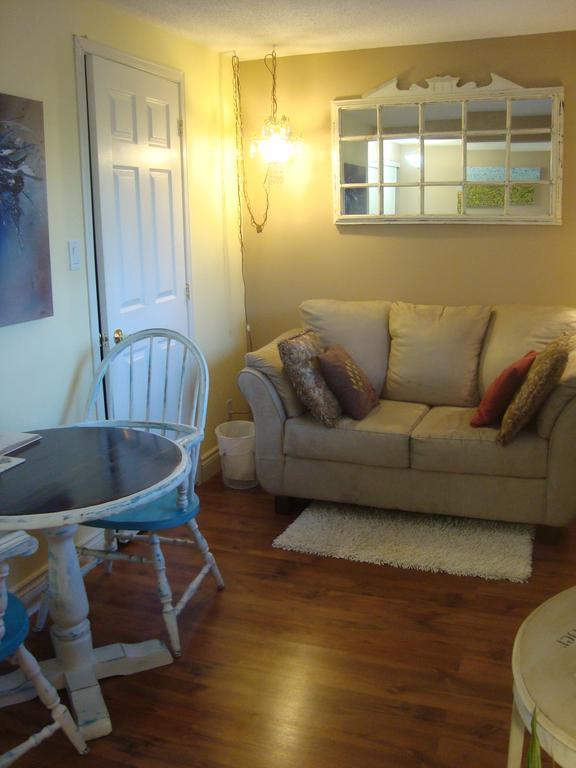 Paddington Place Bed & Breakfast Oshawa Eksteriør billede