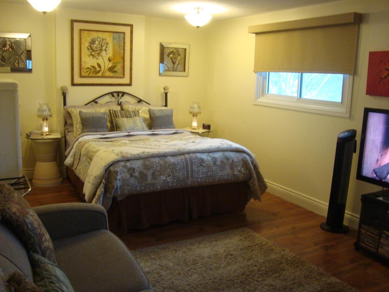 Paddington Place Bed & Breakfast Oshawa Eksteriør billede